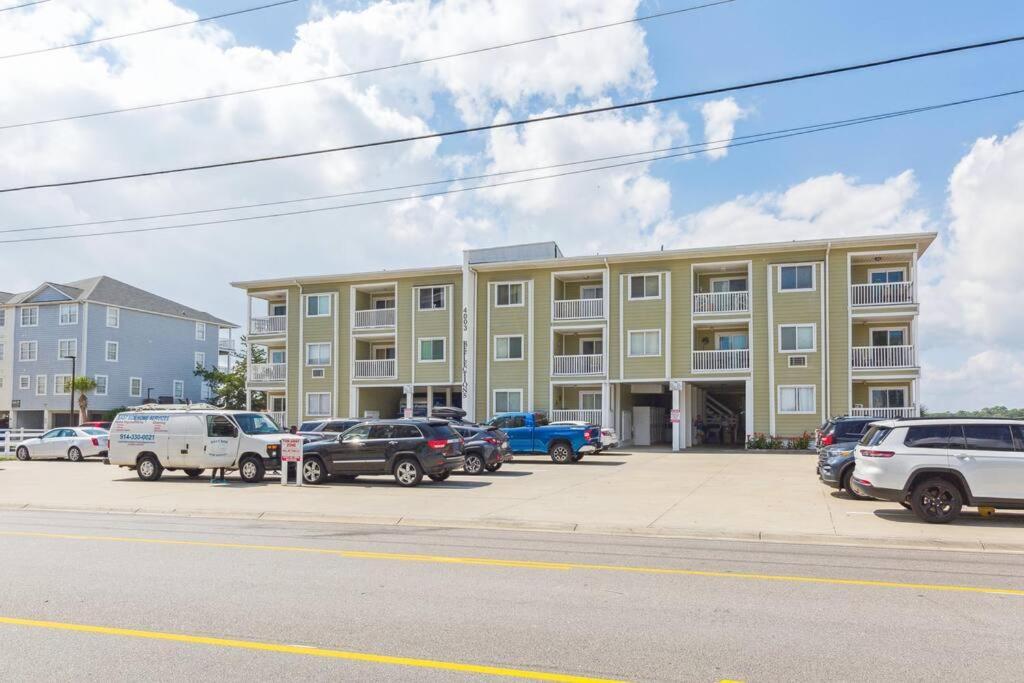 Right Across Beach Pool View Private Balcony By Zen Living Short Term Rental Myrtle Beach Exteriör bild